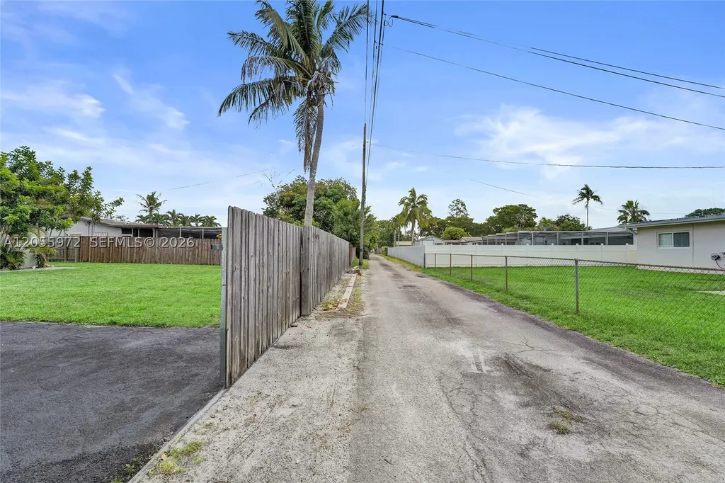 4508 Van Buren Street Hollywood FL 33021