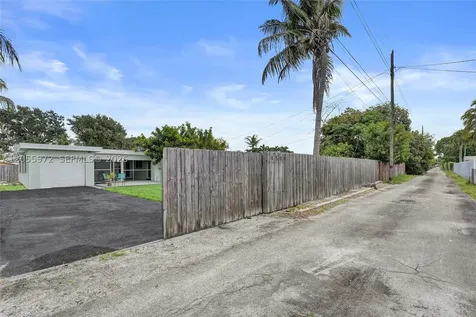 4508 Van Buren Street Hollywood FL 33021