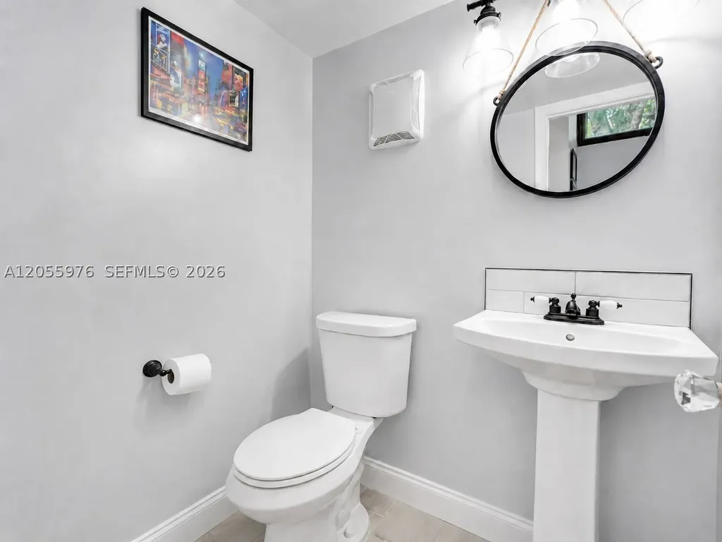6870 NW 30th Avenue Fort Lauderdale FL 33309