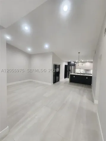 6376 NW 170th Lane Hialeah FL 33015