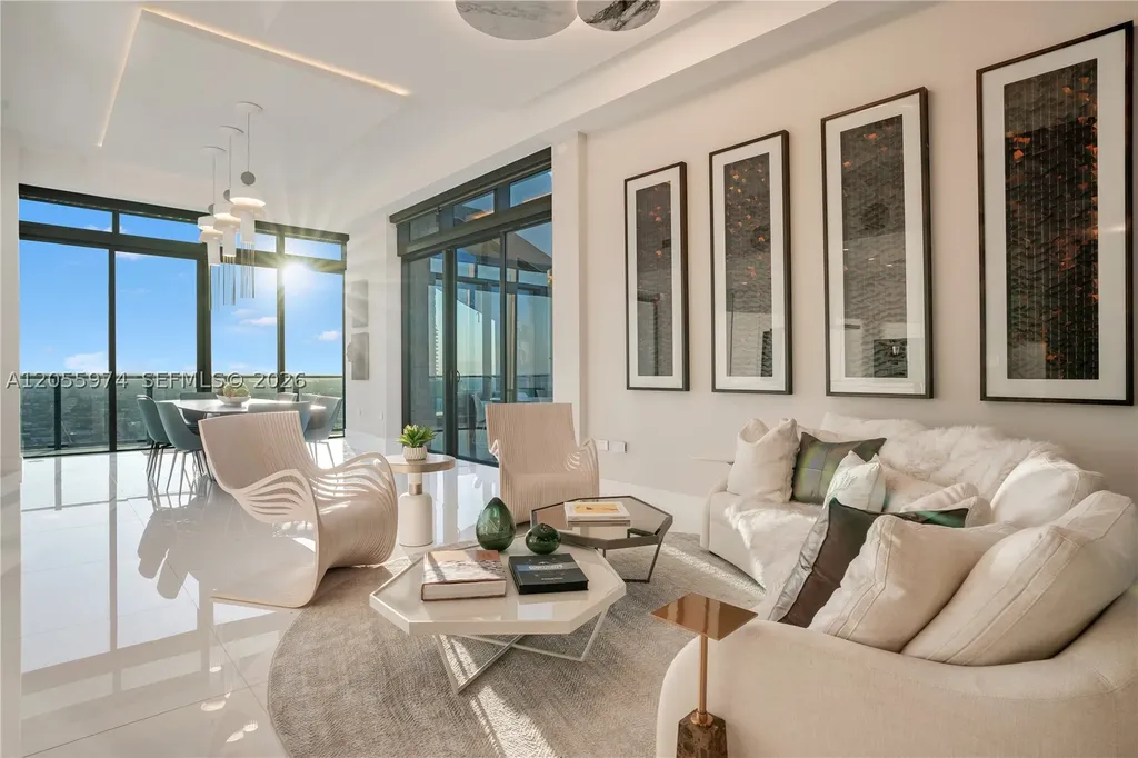88 SW 7th Street Miami FL 33130