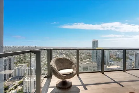 88 SW 7th Street Miami FL 33130