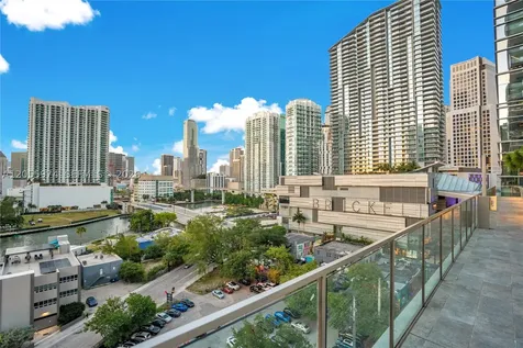 88 SW 7th Street Miami FL 33130