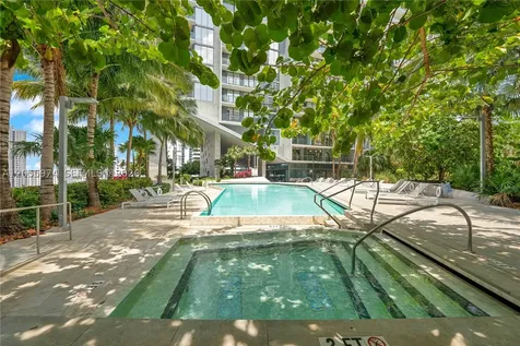88 SW 7th Street Miami FL 33130