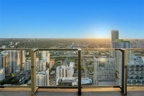 88 SW 7th Street Miami FL 33130
