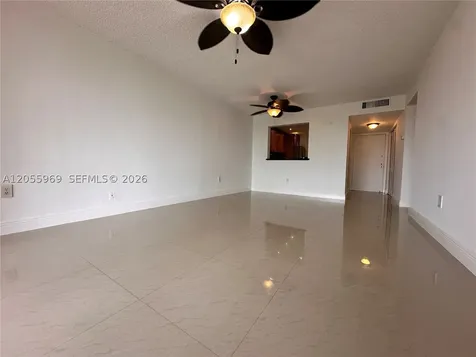10425 SW 112th Avenue Miami FL 33176