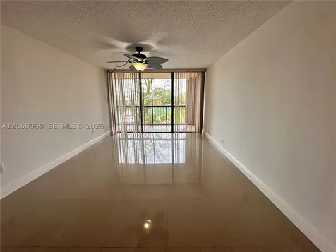 10425 SW 112th Avenue Miami FL 33176
