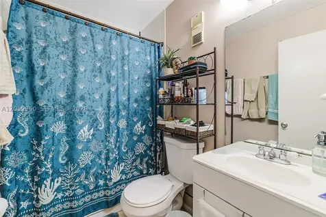 9732 Hammocks Boulevard Miami FL 33196