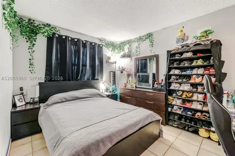 9732 Hammocks Boulevard Miami FL 33196