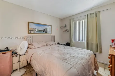 9732 Hammocks Boulevard Miami FL 33196