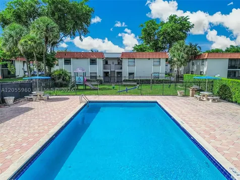 9732 Hammocks Boulevard Miami FL 33196
