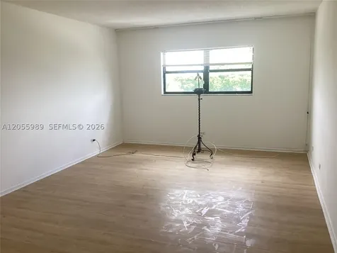 800 NE 195th Street Miami FL 33179