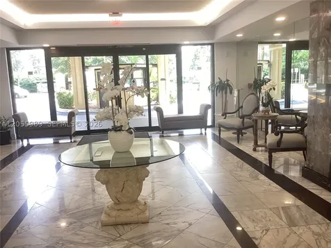 800 NE 195th Street Miami FL 33179