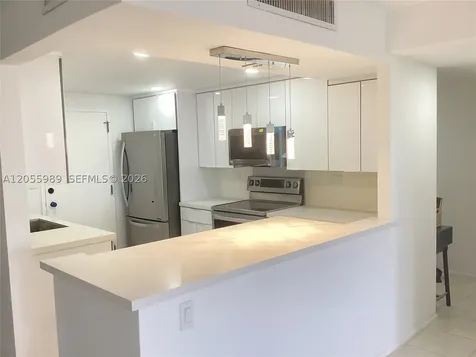 800 NE 195th Street Miami FL 33179