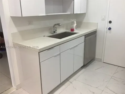 800 NE 195th Street Miami FL 33179