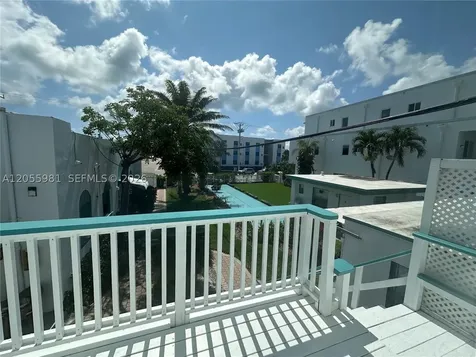 4249 Bougainvilla Drive Lauderdale By The Sea FL 33308