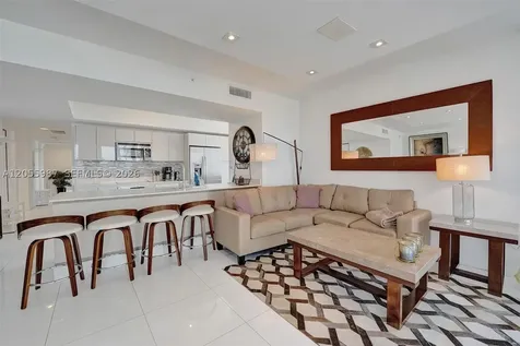 2600 E Hallandale Beach Boulevard Hallandale Beach FL 33009