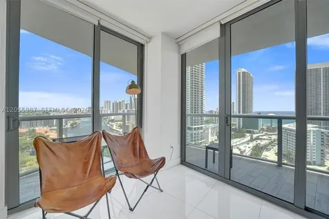 2600 E Hallandale Beach Boulevard Hallandale Beach FL 33009