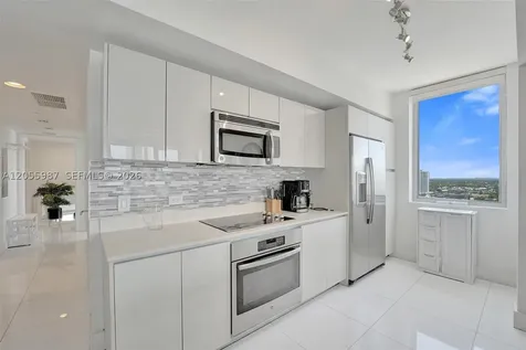 2600 E Hallandale Beach Boulevard Hallandale Beach FL 33009