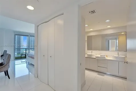 2600 E Hallandale Beach Boulevard Hallandale Beach FL 33009