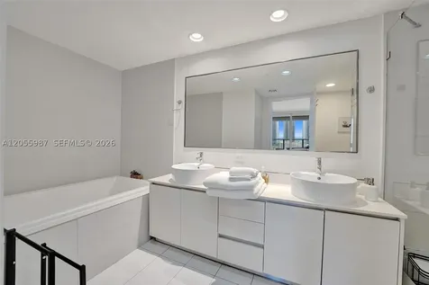 2600 E Hallandale Beach Boulevard Hallandale Beach FL 33009
