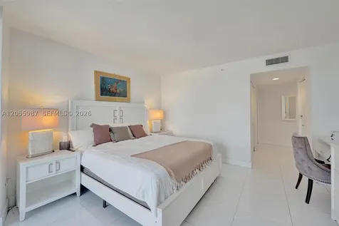 2600 E Hallandale Beach Boulevard Hallandale Beach FL 33009