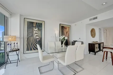 2600 E Hallandale Beach Boulevard Hallandale Beach FL 33009