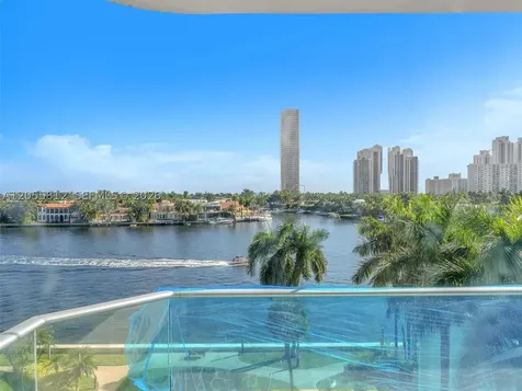 19707 Turnberry Way Aventura FL 33180