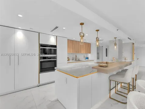 19707 Turnberry Way Aventura FL 33180
