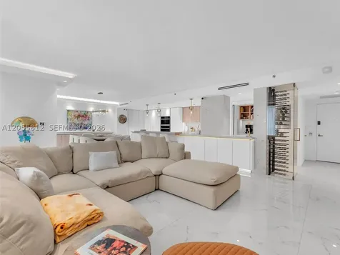 19707 Turnberry Way Aventura FL 33180