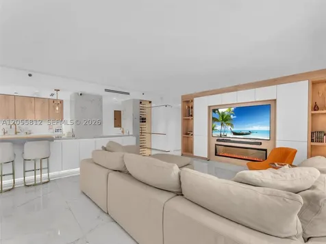 19707 Turnberry Way Aventura FL 33180