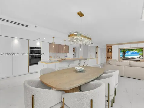19707 Turnberry Way Aventura FL 33180
