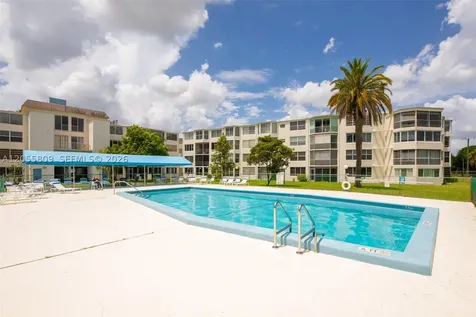 1701 NE 191st Street Miami FL 33179