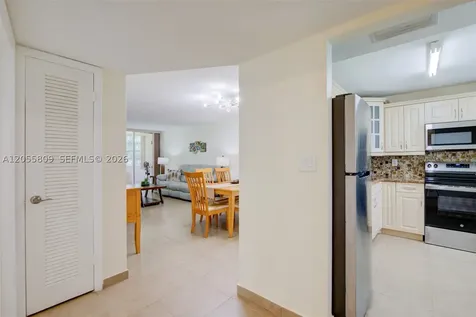 1701 NE 191st Street Miami FL 33179