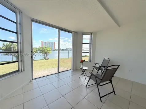 1302 NE 191st Street Miami FL 33179
