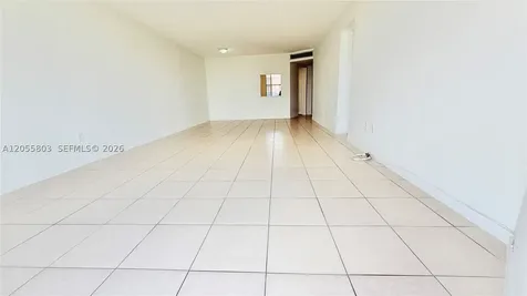 1302 NE 191st Street Miami FL 33179