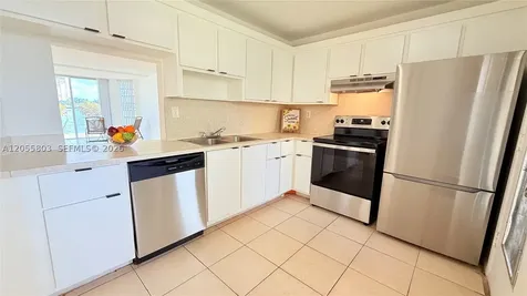 1302 NE 191st Street Miami FL 33179