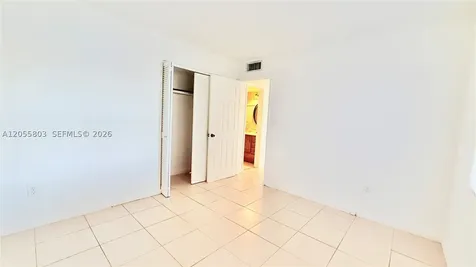 1302 NE 191st Street Miami FL 33179