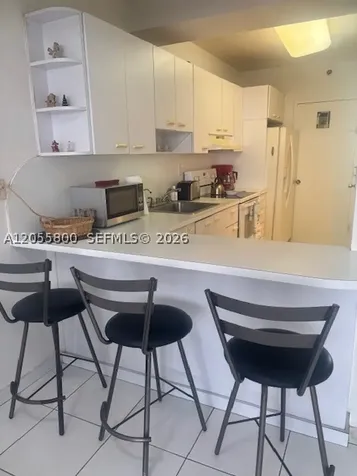 100 Lincoln Road Miami Beach FL 33139