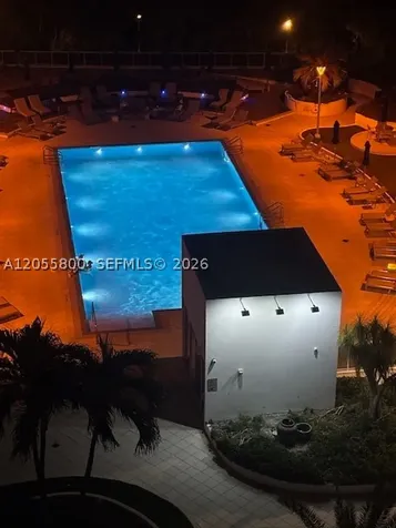 100 Lincoln Road Miami Beach FL 33139