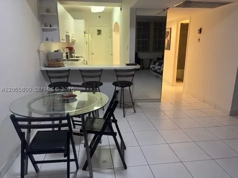 100 Lincoln Road Miami Beach FL 33139