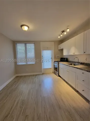 441 Collins Avenue Miami Beach FL 33139