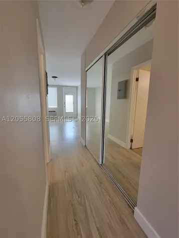 441 Collins Avenue Miami Beach FL 33139