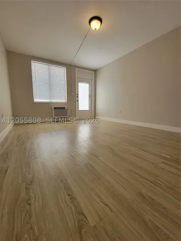 441 Collins Avenue Miami Beach FL 33139