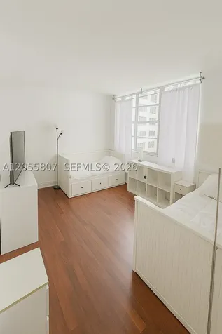 905 Brickell Bay Drive Miami FL 33131