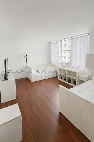 905 Brickell Bay Drive Miami FL 33131