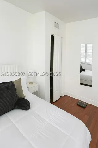 905 Brickell Bay Drive Miami FL 33131