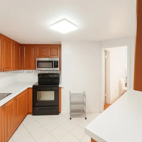 905 Brickell Bay Drive Miami FL 33131