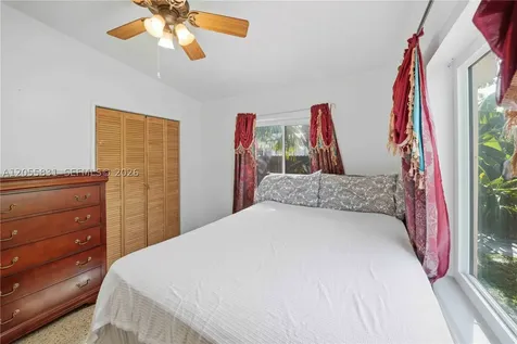 1869 NE 181st Street North Miami Beach FL 33162