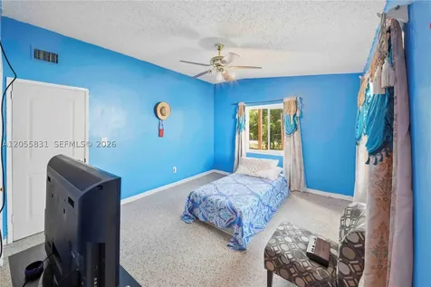 1869 NE 181st Street North Miami Beach FL 33162